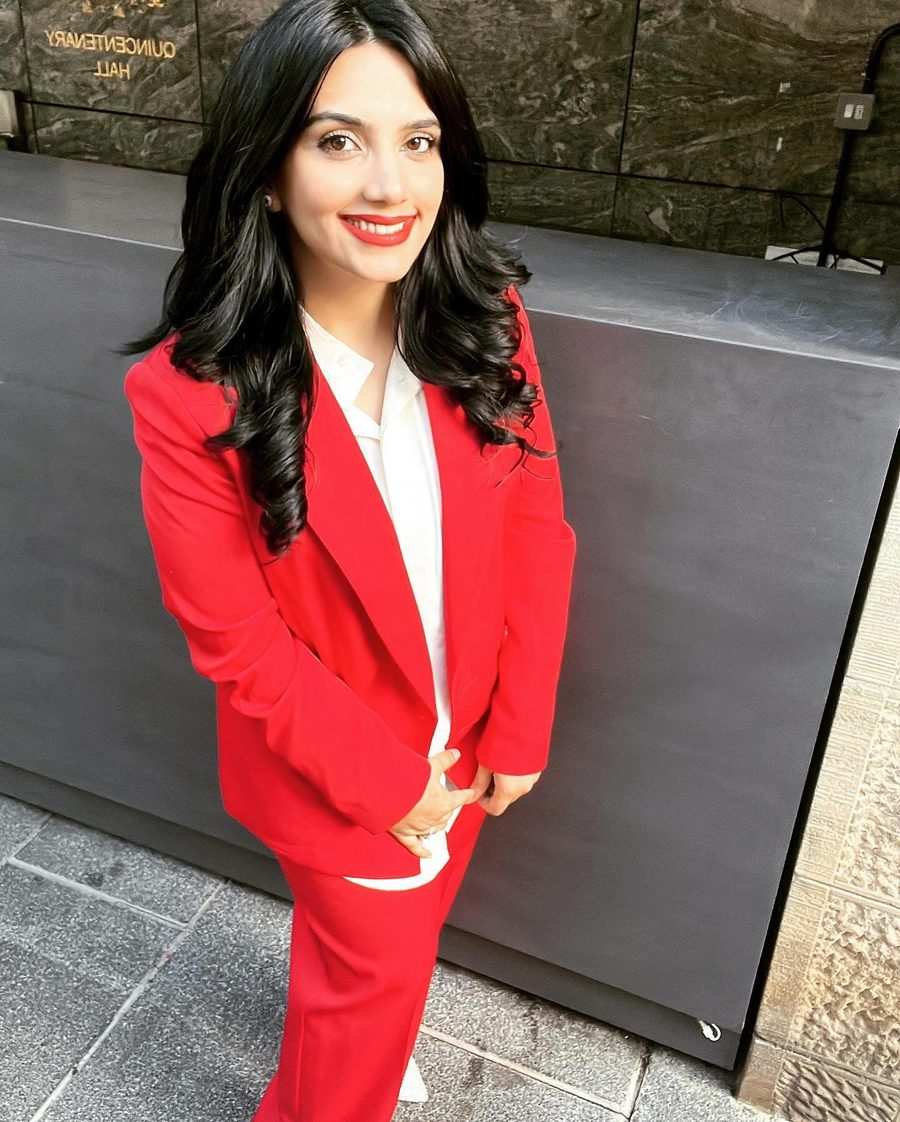 Dr Tashfeen Jamil, dentist at TJ Smile Studio in Glasgow